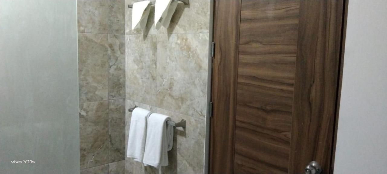 Casa Aura - King Suite With Kitchen And Balcony - 1St Floor Isla Mujeres Εξωτερικό φωτογραφία